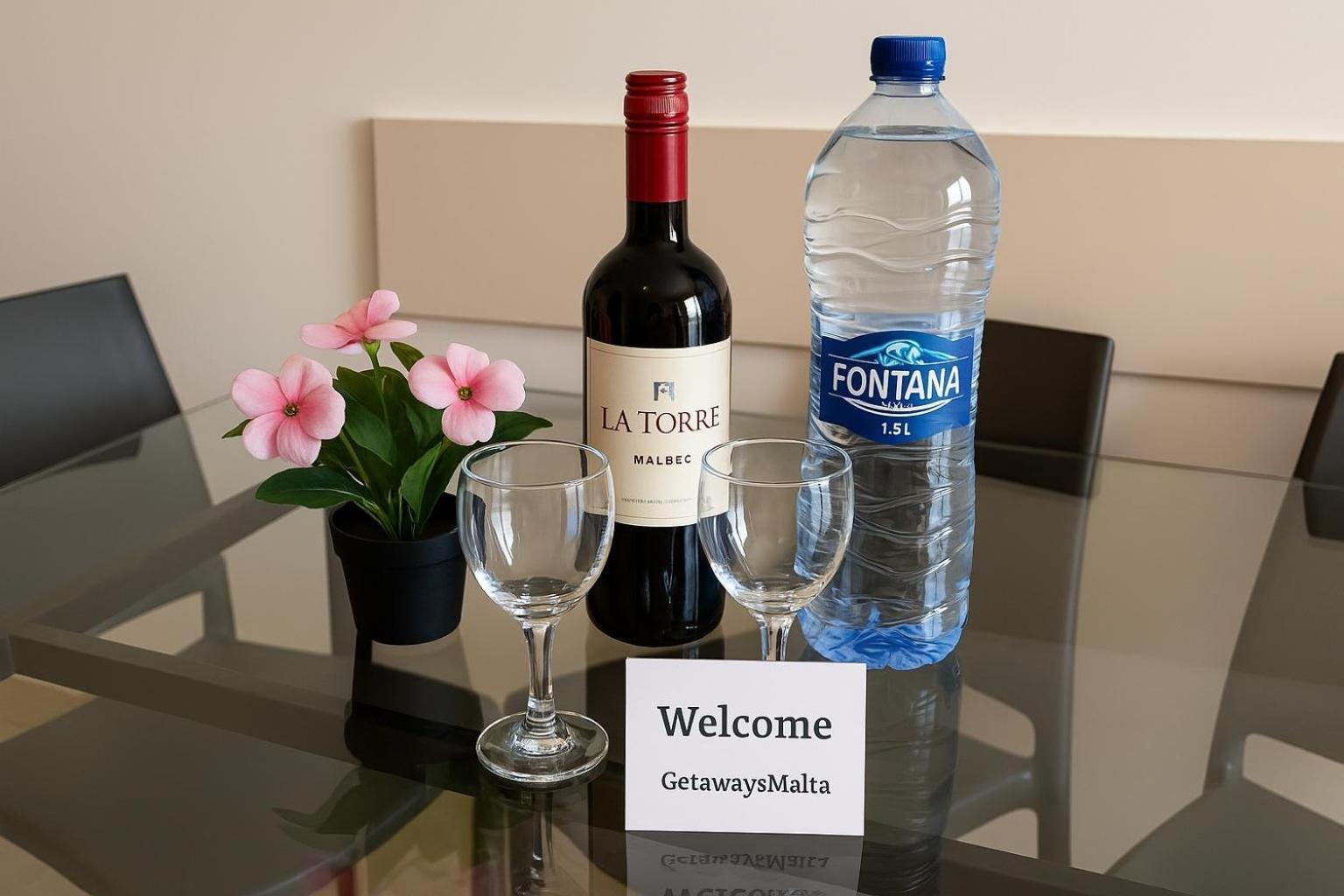 Bayview 2 Bedroom Seaview Apartment With Large Terrace With Panoramic Views - By Getawaysmalta San Pawl il-Baħar Eksteriør bilde